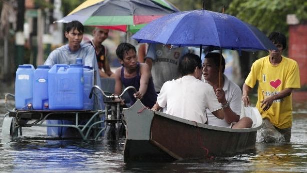 Taifunul Goni face ravagii în Filipine