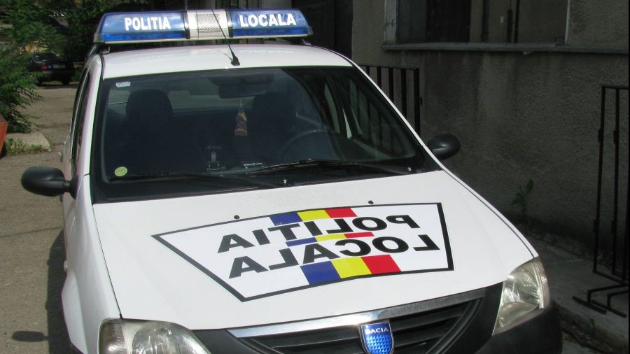 Gest fără precedent al Poliţiei Locale Bucureşti. Taximetriştii, sfătuiţi să evite DOUĂ APLICAŢII