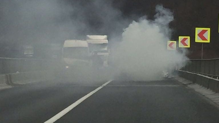 GALERIE FOTO. Accident mortal pe Valea Oltului. Trafic blocat între judeţele Vâlcea şi Sibiu 