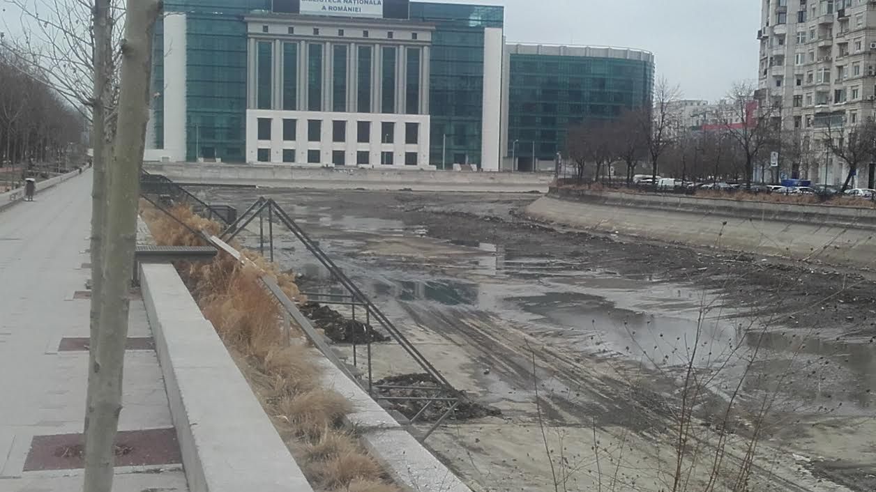 Anunț pentru Bucureșteni: O să miroasă EXTREM de urât! Ce se va întâmpla în Capitală