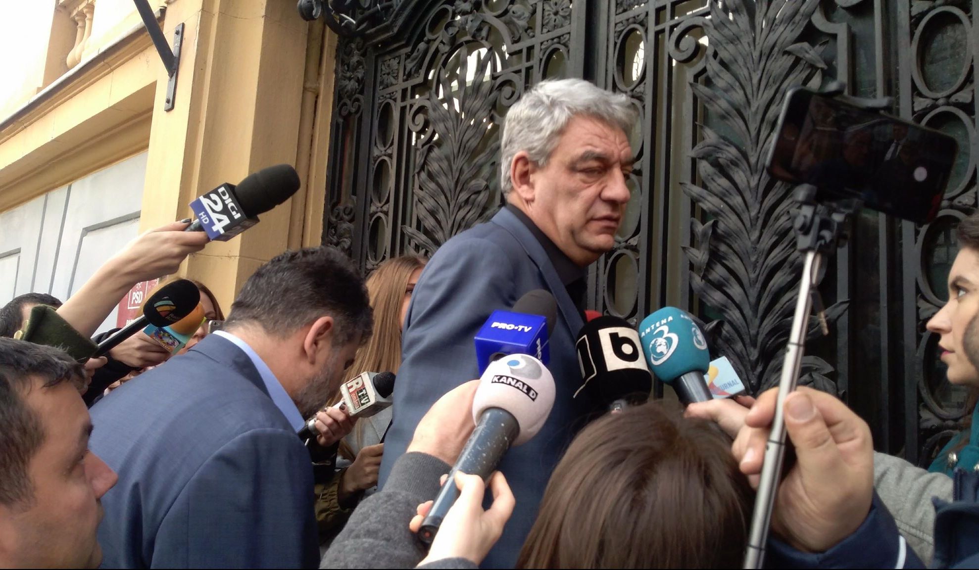 Mihai Tudose: Îmi menţin poziţia. Este nevoie de o restructurare guvernamentală