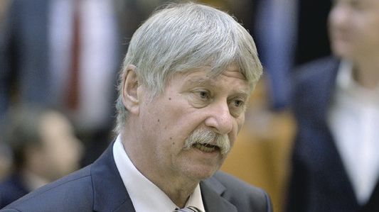 Verestoy Attila. Cum a ajuns să i se spună "Drujba lui Dumnezeu"