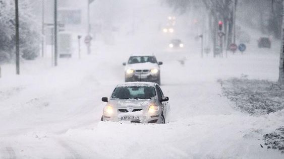 ALERTĂ METEO. Cod galben de zăpezi spulberate 