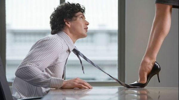 Viaţa sentimentală a angajaţilor Facebook şi Google. Adevărul despre ce se petrece între colegi