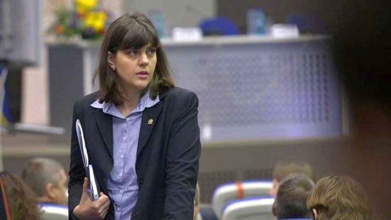 Ce urmează după ce Toader a cerut revocarea. Cum poate fi demisă Kovesi de la șefia DNA