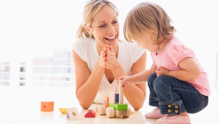 Greşeala pe care o fac toţi când angajează o bonă