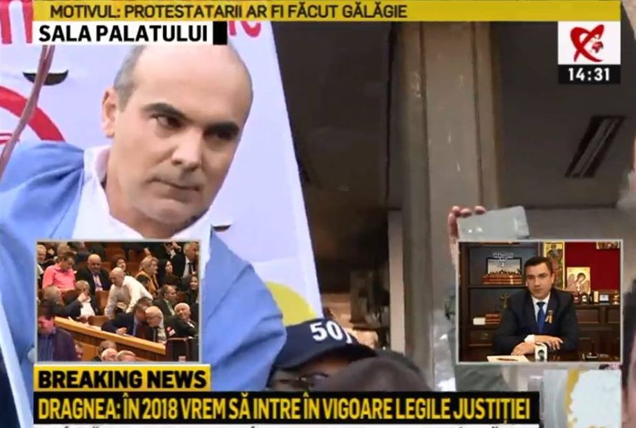 VIDEO Rareș Bogdan, blocat de jandarmi. "PSD vrea un stat polițienesc"