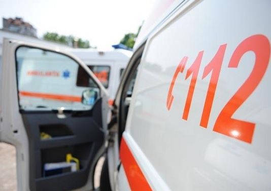 Ambulanță implicată într-un accident, pe drumul care face legătura dintre Timișoara și Șag