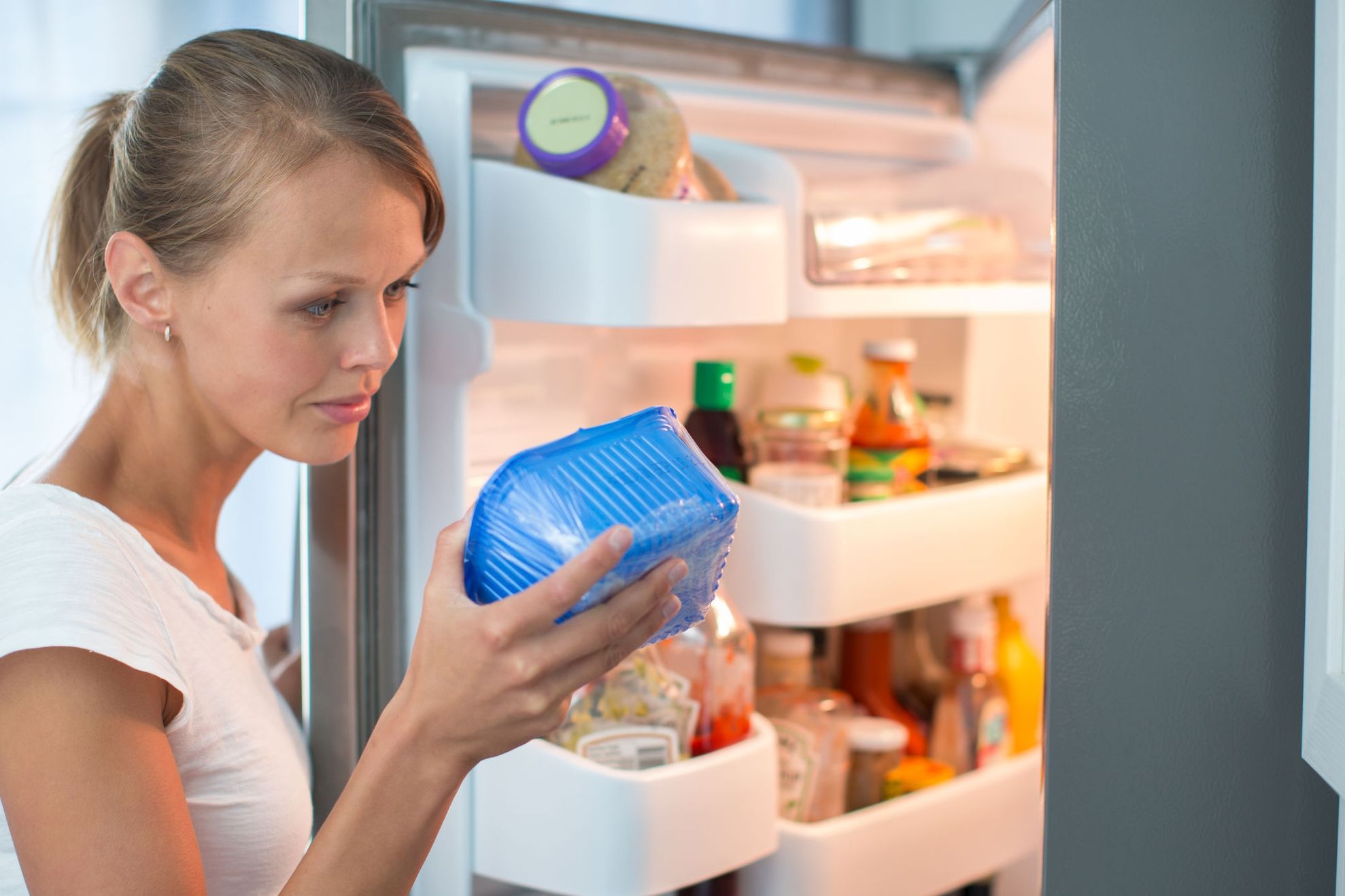 Alimentele care pot fi consumate şi după ce au expirat