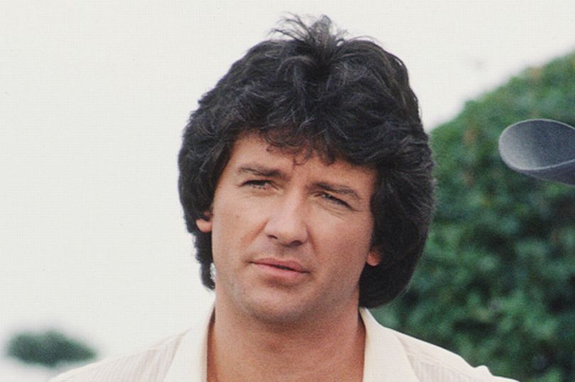 Îndrăgitul actor Patrick Duffy, Bobby Ewing din "Dallas", arată total diferit astăzi. Cum a apărut