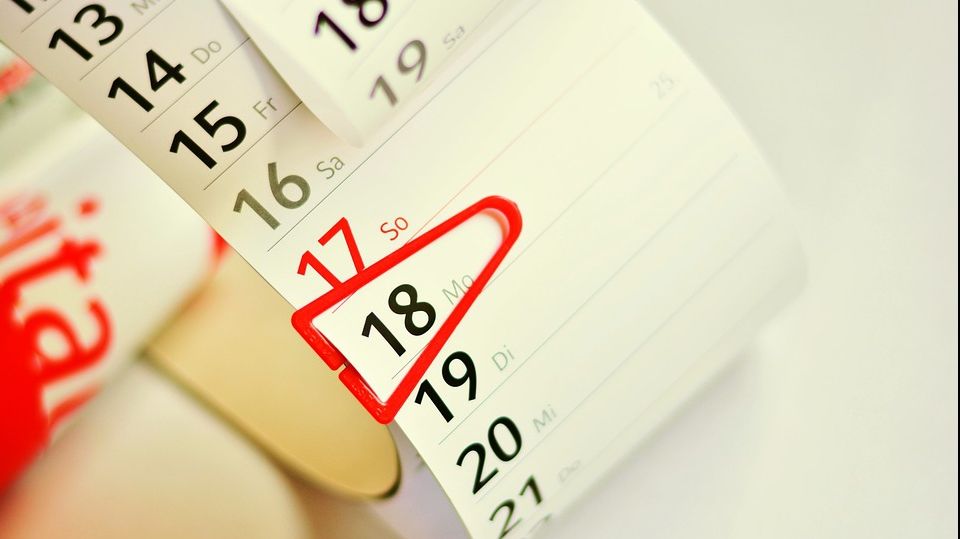 O nouă mini-vacanță pentru români. Joia liberă, vinerea punte