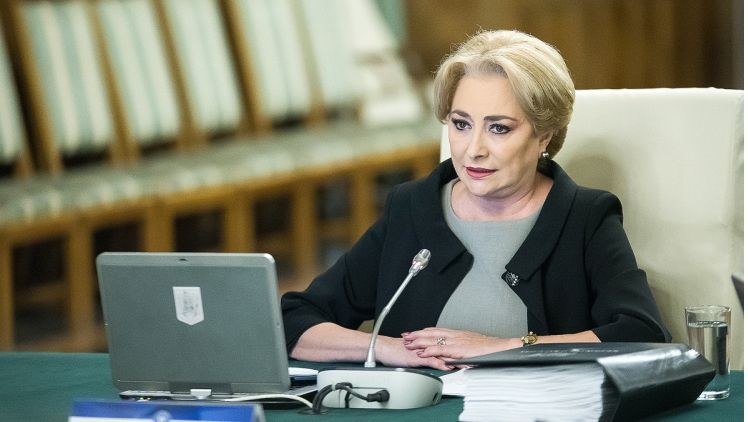 Dănicilă îi scrie lui Juncker, după documentul cerut de CE, în 2012. Posibile ingerinţe în Justiţie
