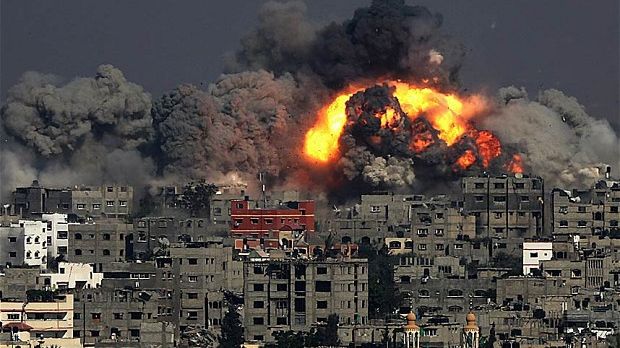 Israelul atacă poziţii ale Hamas în Gaza