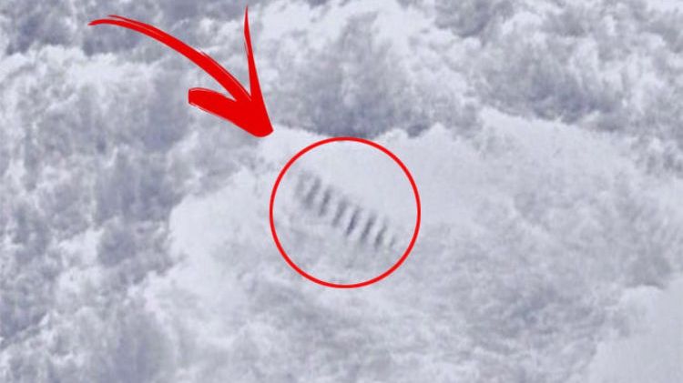 Ce s-a prăbuşit în Antarctica? Obiectul MISTERIOS descoperit prin Google Earth