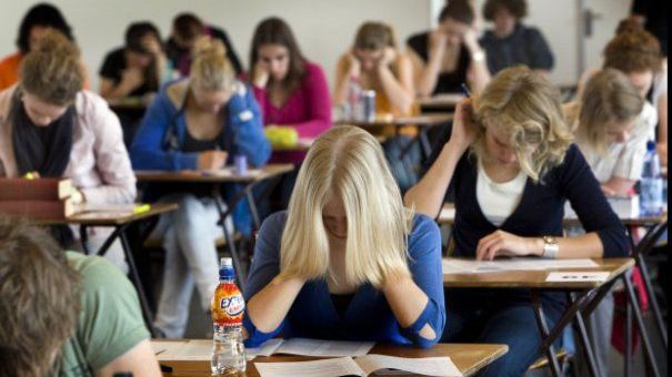 Simulare BAC 2018 Română subiecte şi barem. EDU.ro a publicat subiectele și baremul la ROMÂNĂ!