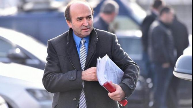 Tudorel Toader, ignorat de OECD după ce a cerut socoteală pentru criticile pe tema justiției