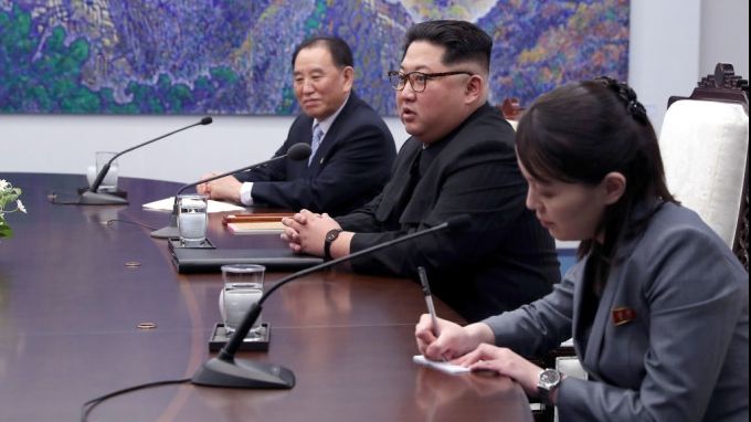 Kim Jong-un şi-a luat toaleta după el în Coreea de Sud. Motivul este uluitor