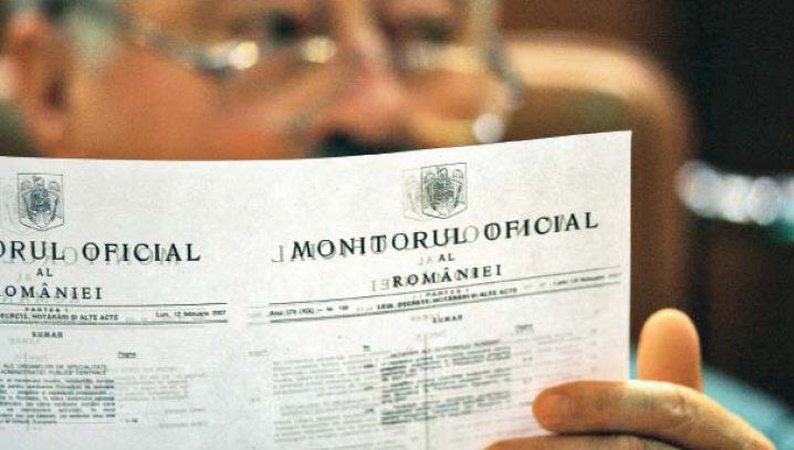 Klaus Iohannis îl atacă pe Liviu Dragnea pentru Monitorul Oficial, "arma secretă a PSD" 