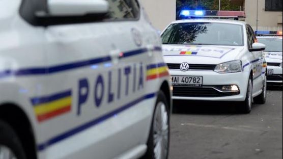 Scandal cu focuri de armă la Clejani. Două persoane, rănite 