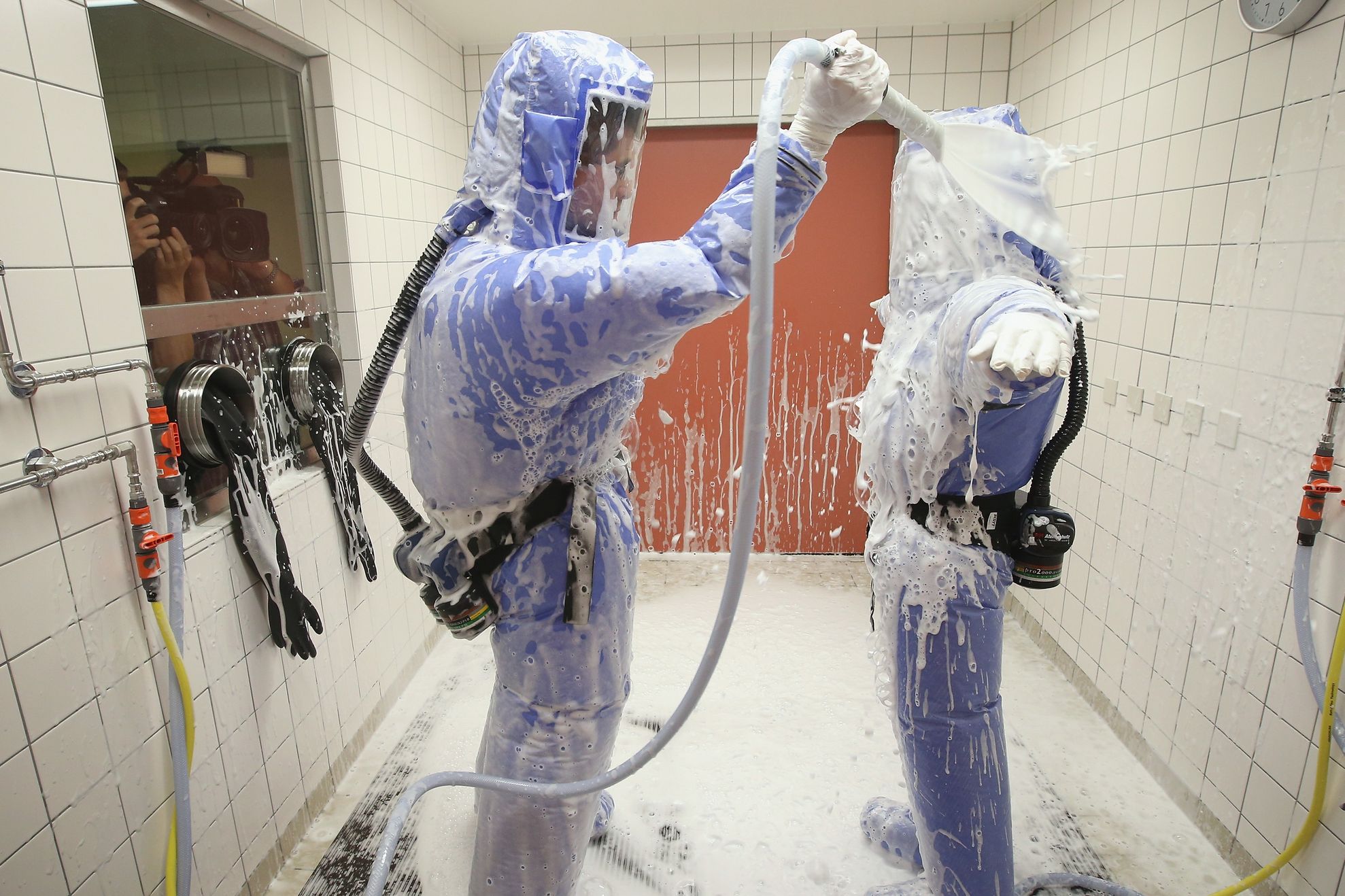 Panică în Europa: o țară vecină cu România riscă să răspândească cel mai devastator virus