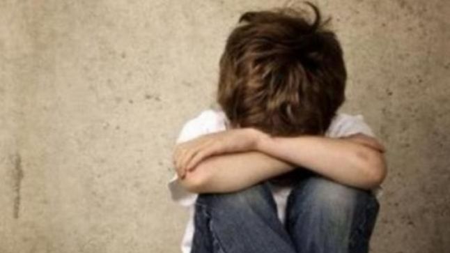 Scandal sexual la o şcoală din Târgu-Jiu. Tânăr de 17 ani, acuzat că ar fi agresat alţi doi colegi