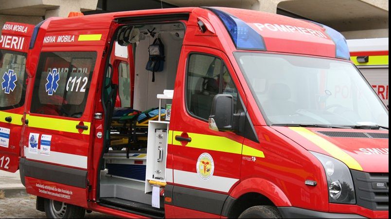 Maşină în flăcări pe DN1, la Otopeni. Trafic întrerupt