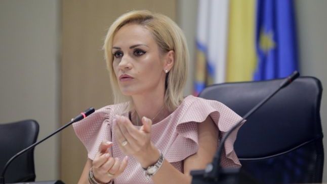 Gafă! Firea s-a prezentat drept "primarul general al României", în faţa unor oficiali europeni