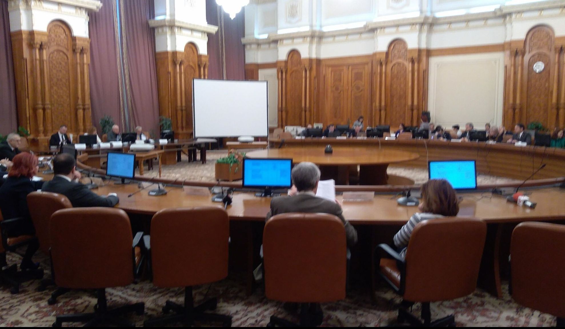 Prima lege a justiției, Statutul Magistraților, a trecut de Camera Deputaților. Merge la Senat