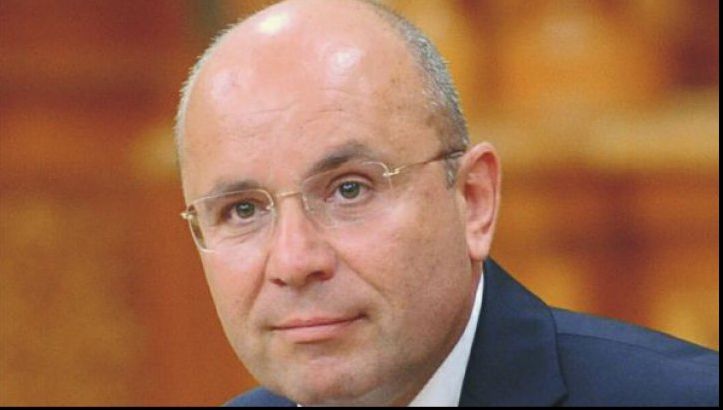 Cozmin Guşă, despre posibila suspendare a lui Iohannis: Dragnea foloseşte modelul Plahotniuc