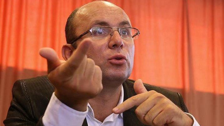 Cozmin Gușă: Isărescu l-a validat nemeritat pe Dragnea