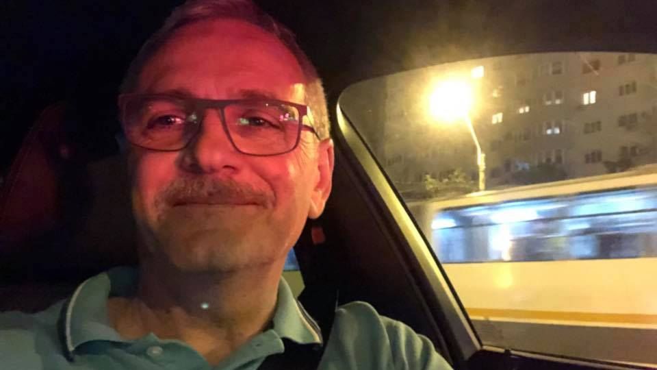 Dezvăluire explozivă. Cui aparține de fapt BMW-ul cu care Dragnea a mers la mare