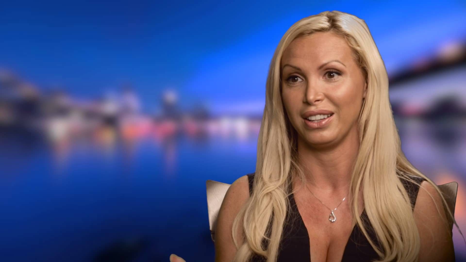 Actriţa porno Nikki Benz, scene de groază la filmări. Imagini incredibile într-un film XXX