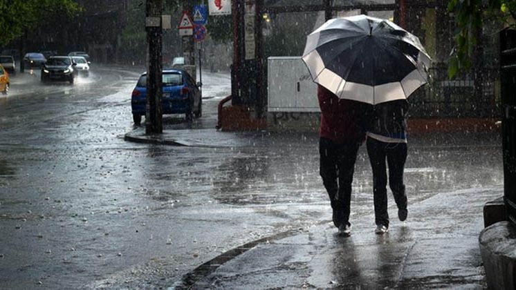 Prognoza meteo. Veşti proaste: Când scăpam de furtuni?