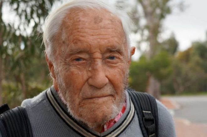Un savant celebru de 104 ani pleacă în călătoria care îi va aduce moartea