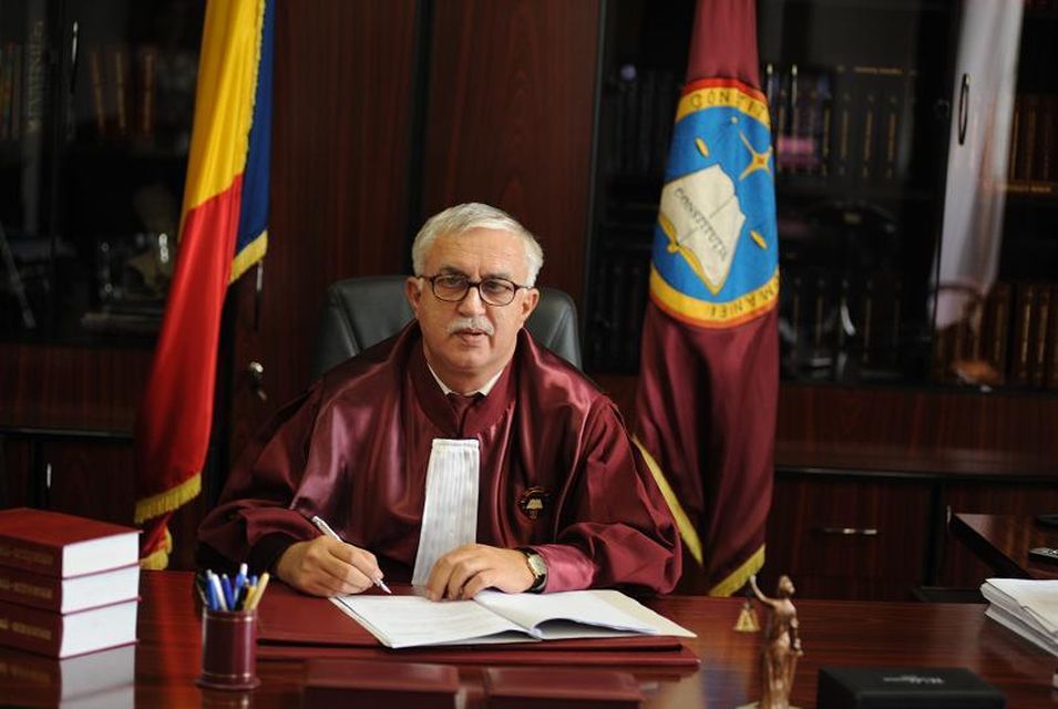 Augustin Zegrean îl sfătuieşte pe Toni Greblă să ceară despăgubiri statului român: "O victimă"