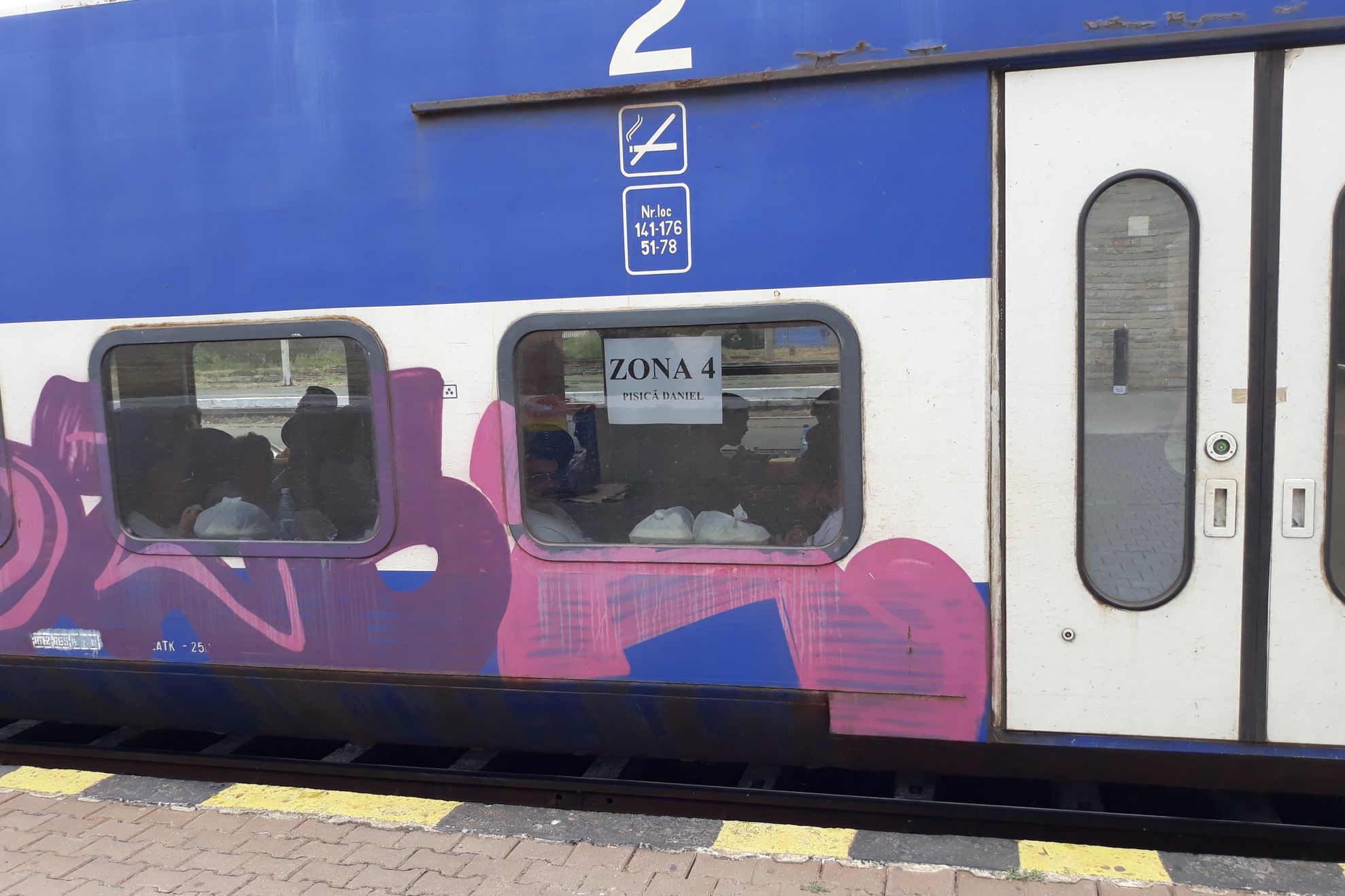 PSD Constanţa vine la miting cu trenul. Fiecare vagon are numele organizaţiei