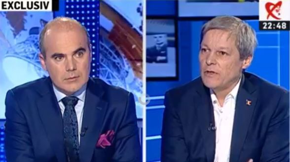 "Vremea acestor politicieni şi baroni apune definitiv", spune Cioloș după referendum