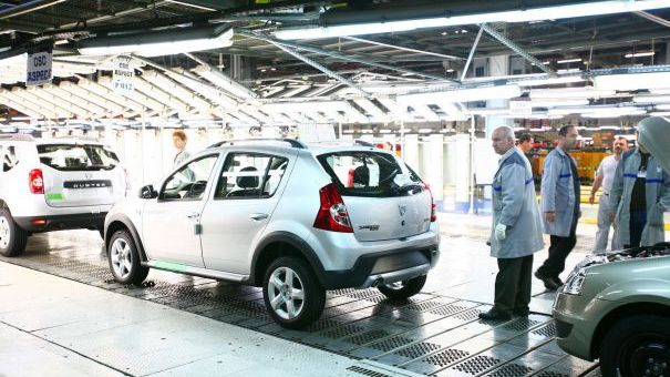 Dacia. Dacia Metanol. Maşina misterioasă care merge pe bază de alcool