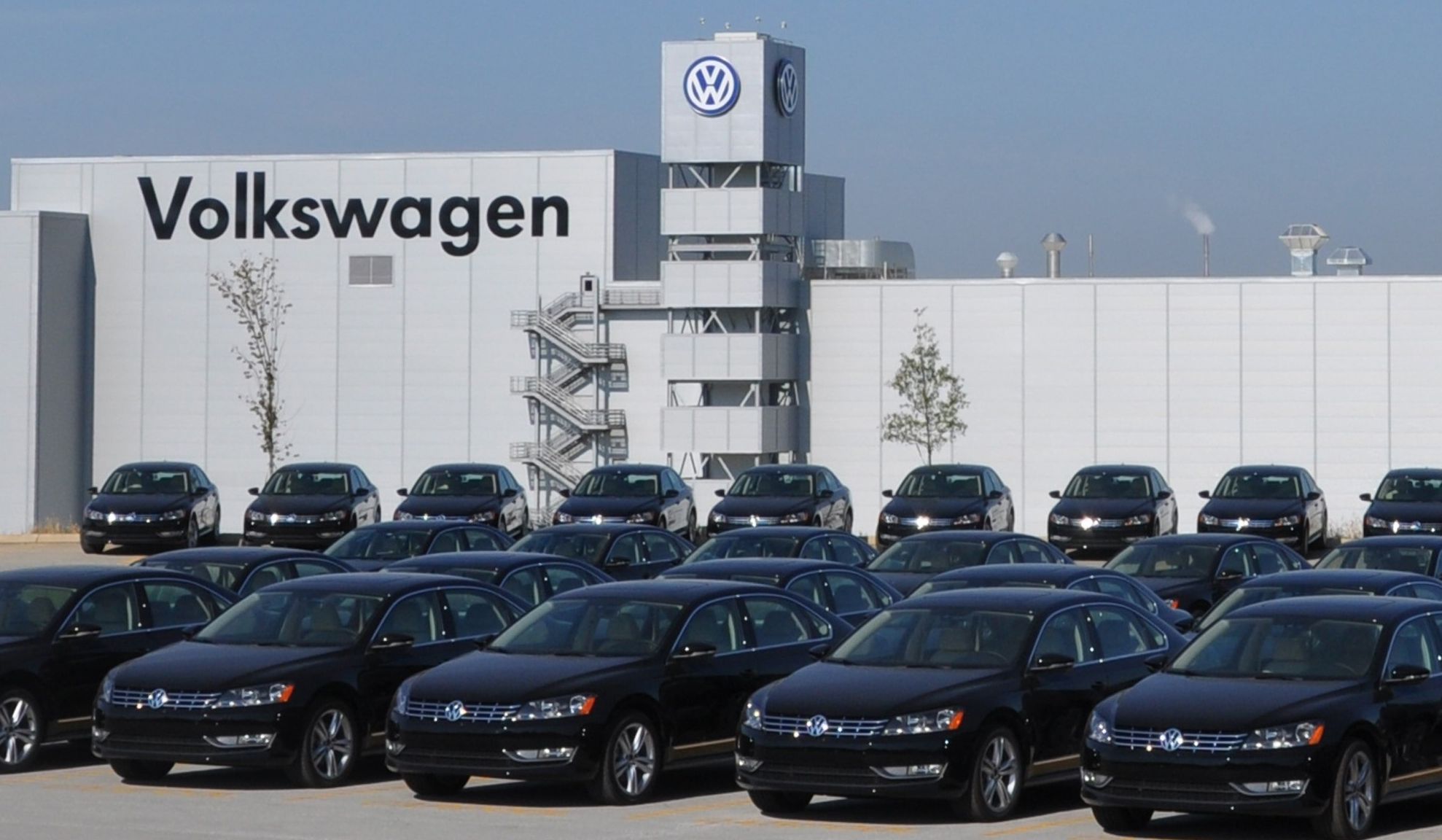 Volkswagen ar putea trece la producția de mașini de război. Foto/Arhivă
