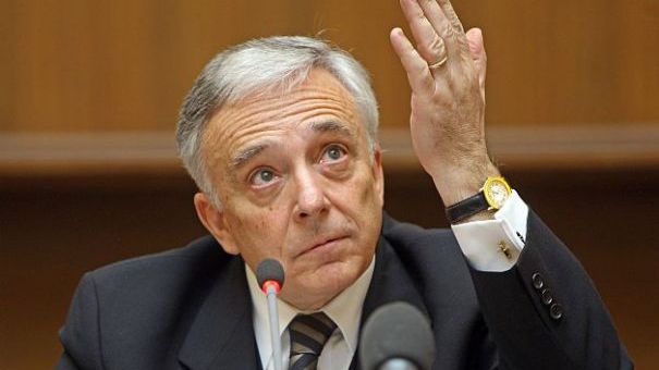 Isărescu: Nu sunt confortabil cu avalanşa de ştiri că a venit Apocalipsa cu ROBOR-ul la 3,20%