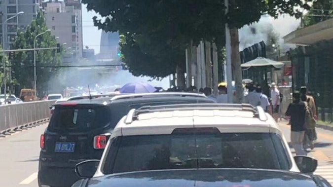 O bombă artizanală a fost detonată în fața ambasadei SUA la Beijing