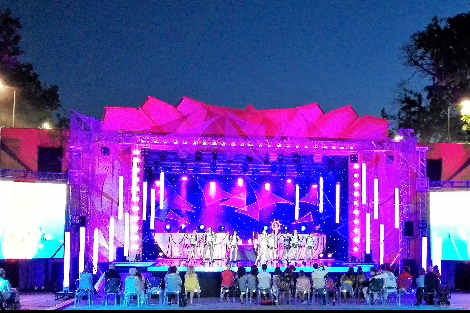 Anchetă după ce scena de la Festivalul Mamaia Copiilor a cedat