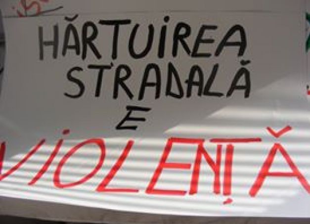 Hărțuirea stradală devine infracțiune și se pedepsește cu amenzi cuprinse între 3 000 - 10 000 lei