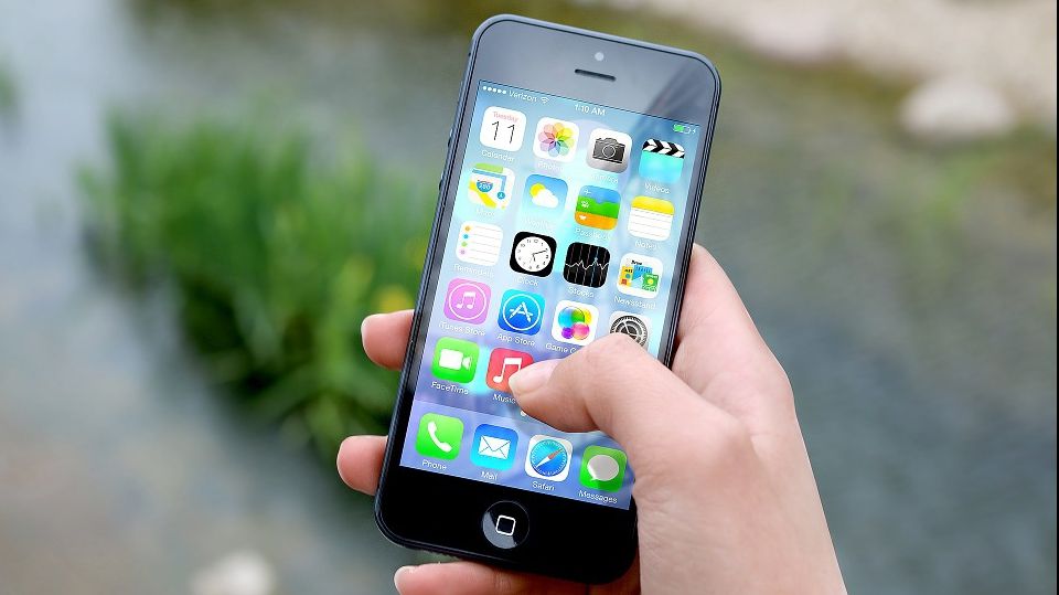 Codul secret pentru smartphone pe care ar trebui să-l folosești mai des