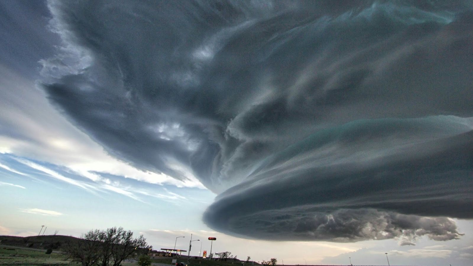 Meteorologii avertizează: Este doar începutul fenomenelor meteo extreme