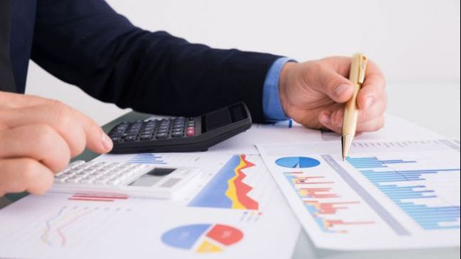 Verdict despre rectificarea bugetară. "Dacă nu va fi negativă, cresc taxele"