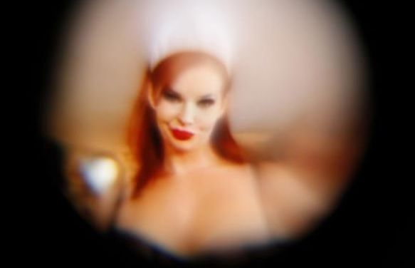 Ce efecte secundare au filmele pentru adulţi. Te pot afecta pe termen lung, ireversibil!