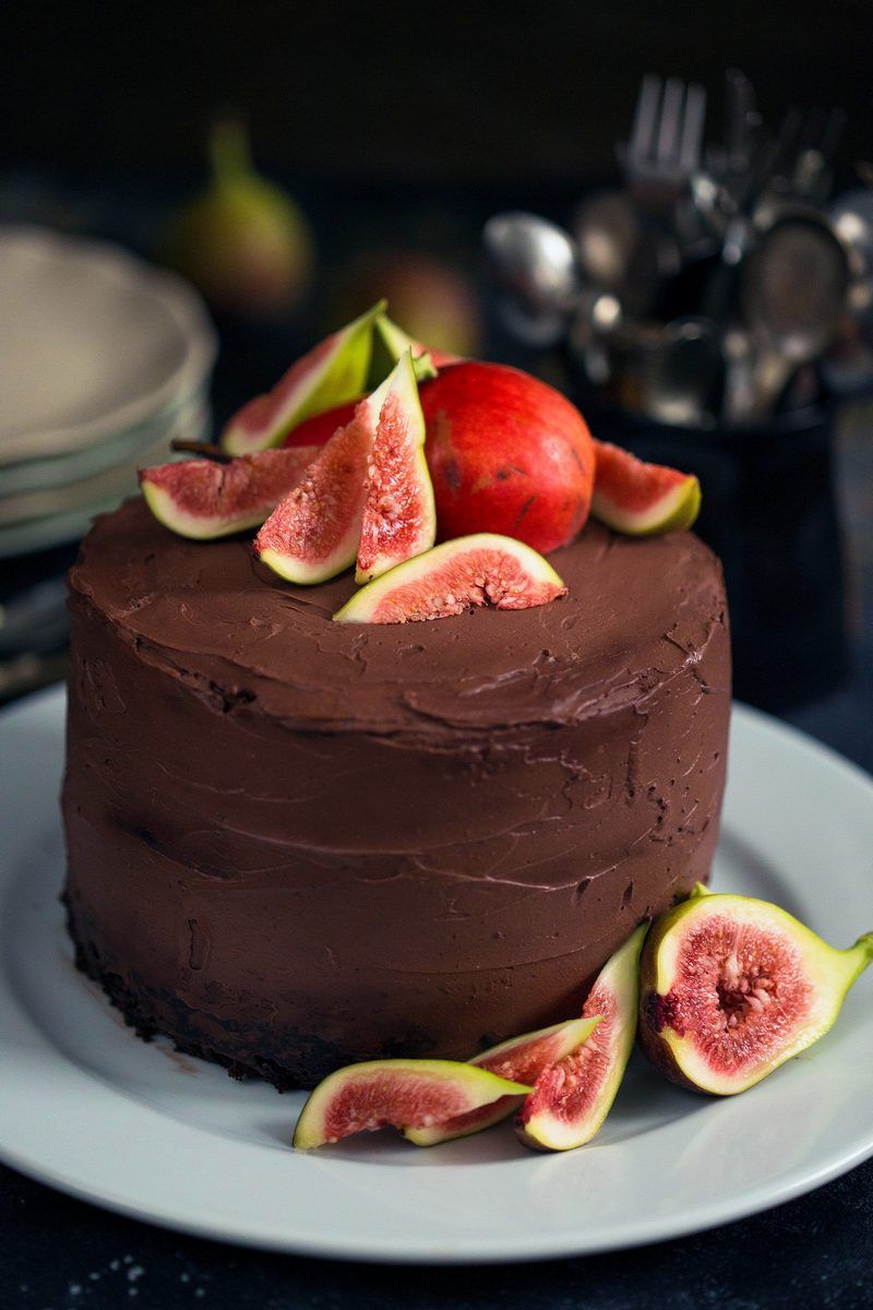 Tort cu ciocolată, cafea şi mascarpone. Un adevărat deliciu pentru serile ploioase de vară