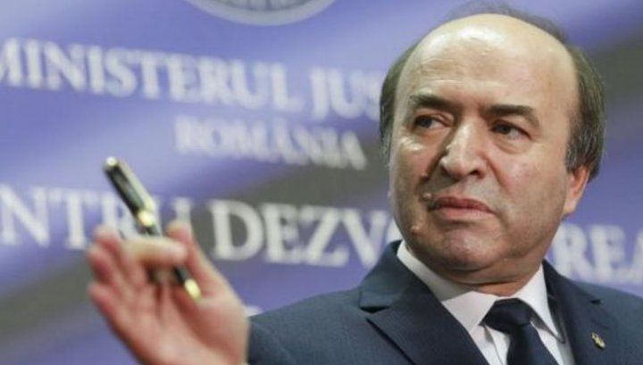 Sfatul lui Toader pentru viitorul şef al DNA: Să aşeze Direcţia în parametrii legilor justiţiei