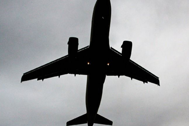 Amenințare cu bombă la bordul unui avion cu sportivi ai echipei naționale a Suediei 